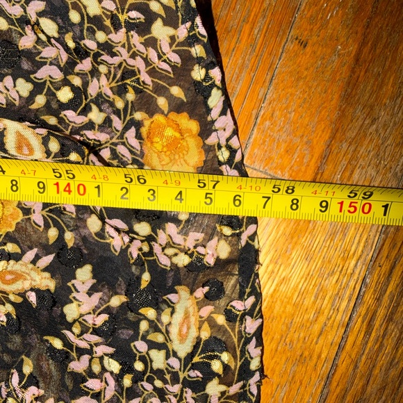 ❤️Beautiful Dark Femme Lulu’s Black Gold Purple Floral Maxi Wrap Dress - Picture 5 of 6